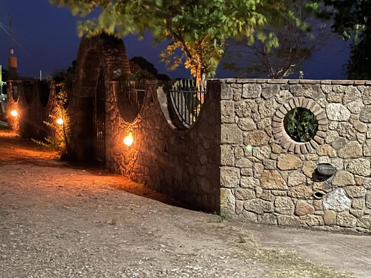 Mama’s Sunshine Garden Villa Agios Ilias  Exterior foto